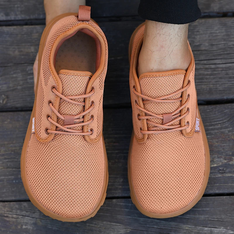 Lightweight Men's Sports Shoes with Wide Foot Mesh and Quick Drying Design, Breathable Outdoor Hiking Shoes for Women Trainers