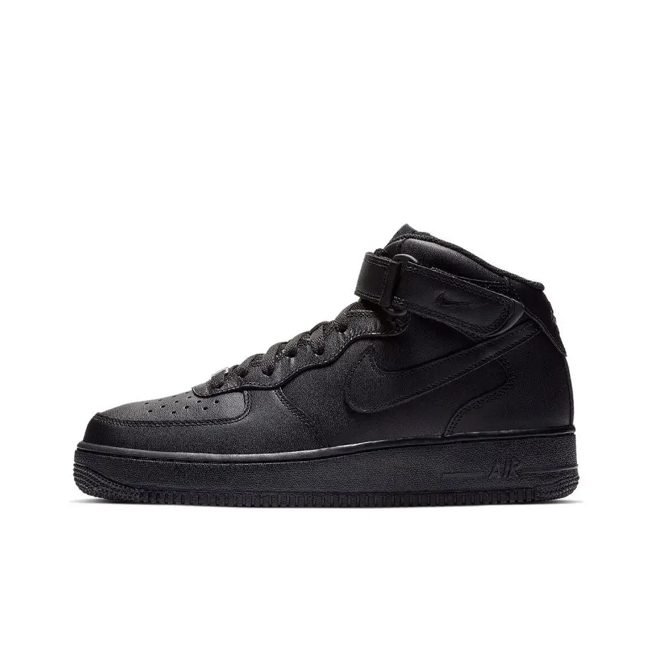 Nike Air Force 1 Mid Unisex-sneakers – ankelstöd, klassisk dämpad komfort och slitstark för att kunna bäras hela dagen DQ7666-001