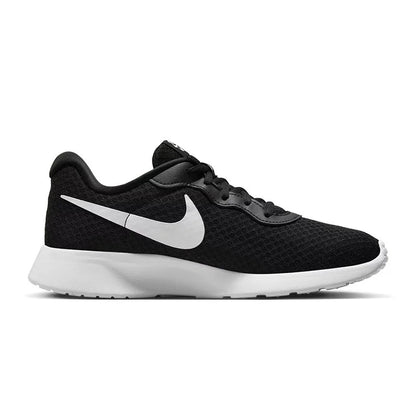 Nike Tanjun – pohodlné, univerzální, prodyšné a odolné nízké běžecké boty pro muže a ženy – černé DV7786-001