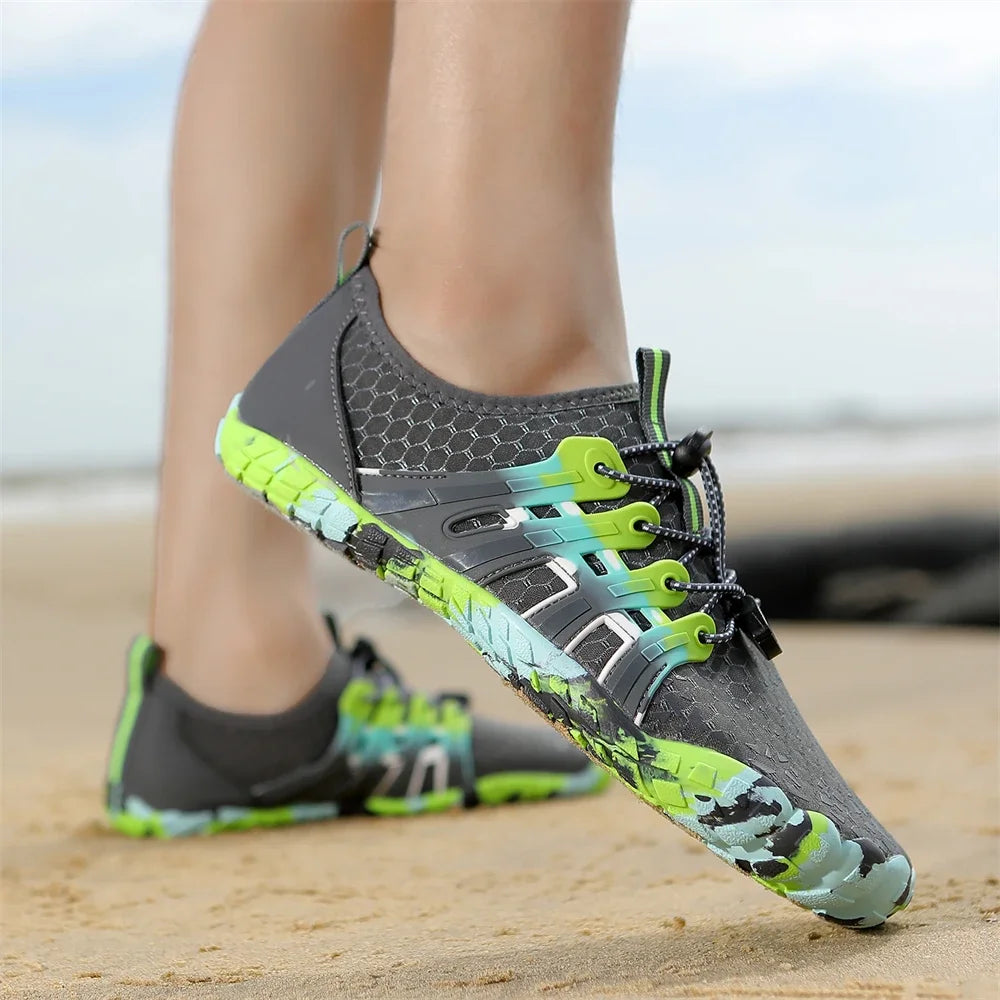 Men's and women's water shoes, upstream wading swimming barefoot five-finger aqua shoes, colorful beach seaside light unisex sneakers new