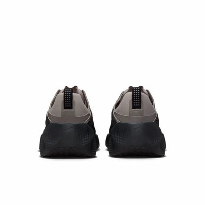 Sneakers da uomo Nike AVA ROVER — Sneakers versatili di ispirazione retrò con suola antiscivolo e ammortizzante resistente IM9327-001