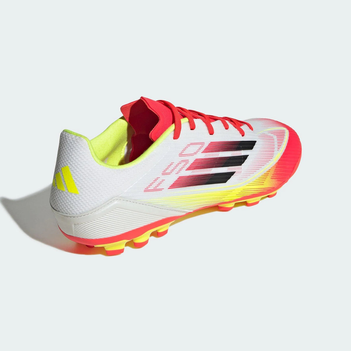 Adidasin aidot uudet unisex-urheilukengät, matalat, pehmustetut muotijalkapallokengät IE1262