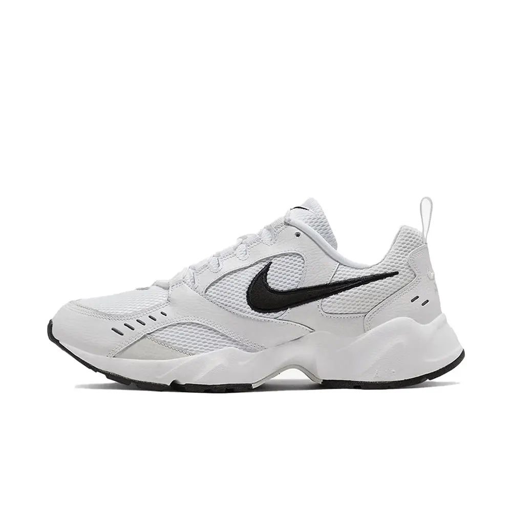 Nike Air Heights -juoksukengät: pehmustetut, liukumattomat, kestävät, mukavat, kevyet ja hengittävät AT4522-101