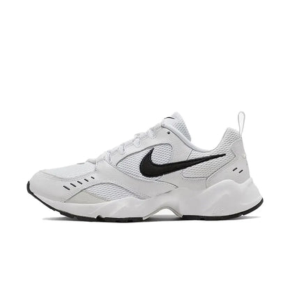 Nike Air Heights -juoksukengät: pehmustetut, liukumattomat, kestävät, mukavat, kevyet ja hengittävät AT4522-101