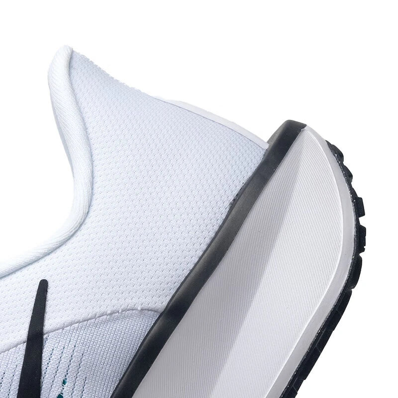 Originálne pánske bežecké tenisky NIKE QUEST 6