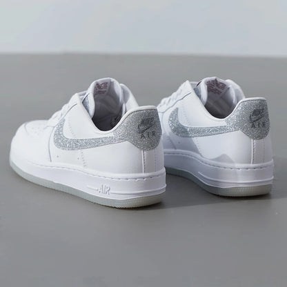 Sneakers casual minimaliste classiche da donna Nike, nuove e originali, HQ3461-191