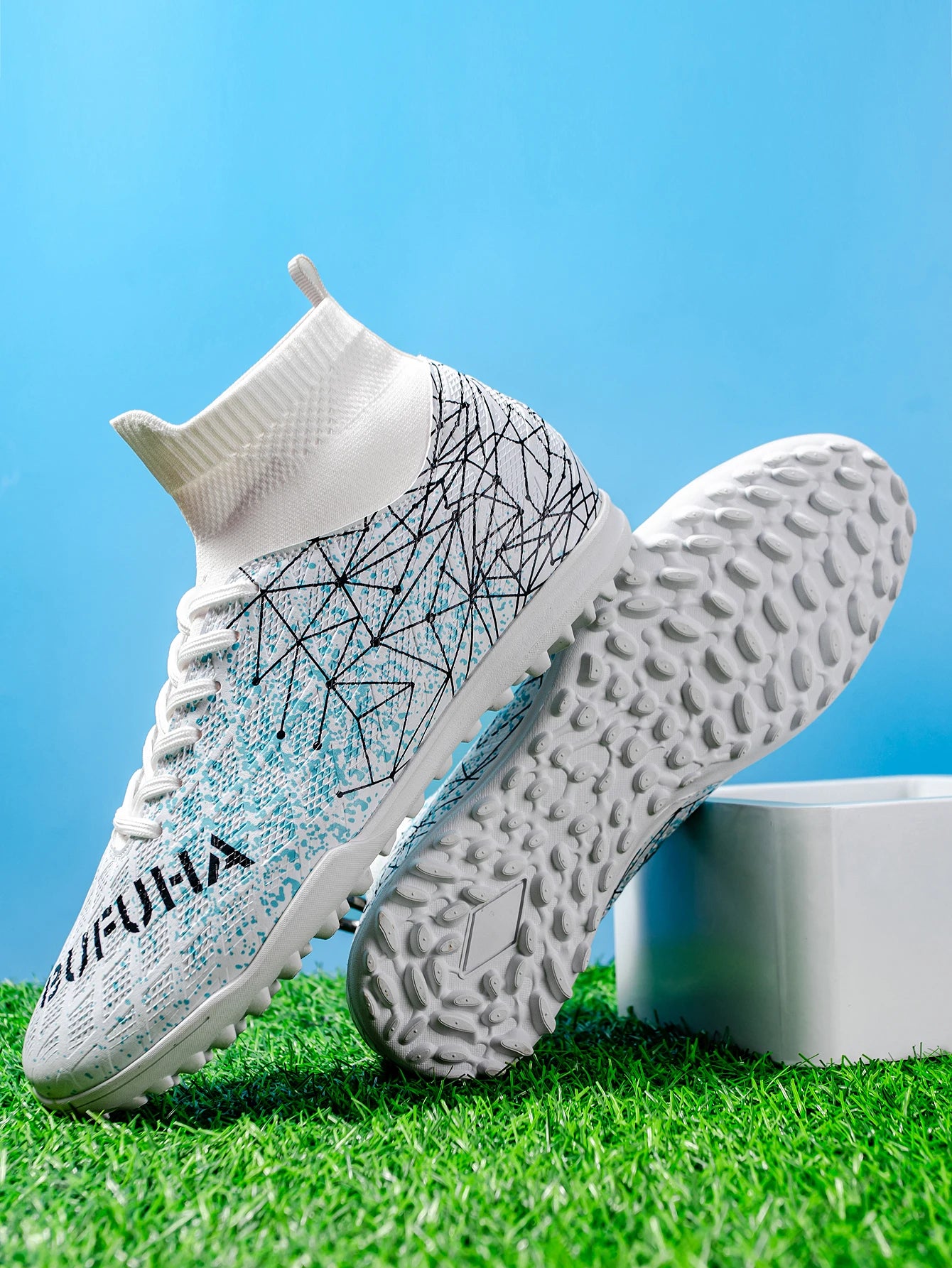 TF Soccer Shoes For Kids Youth PU Fabric Upper Rubber Sole Wear-Resistant Non-Slip Training Football Boots