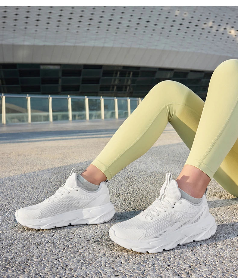 Xtep Light Joy 2 Women's Running Shoes 2025 Spring Shock-Absorbing Non-slip Wear-Resistant Lightweight Sports Shoes 875118110015