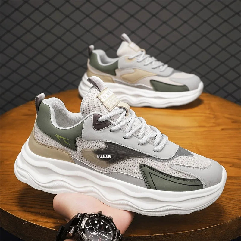 High Quality Casual Leather Shoes for Men 2026 New Autumn Lightweight Outdoor Shoes Fashion Thick Bottom Anti-Skid Walking Shoes