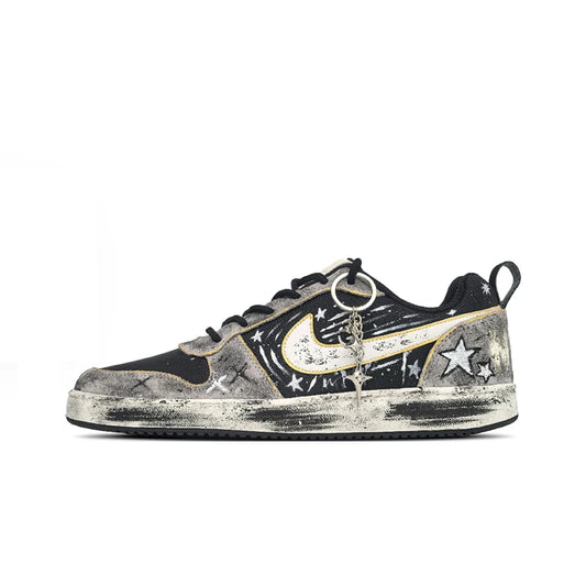 Skräddarsydda sneakers Nike Court Borough Pixel Meteor Shower Graffiti Splatter – vintage, trendiga och mångsidiga låga skateskor för män