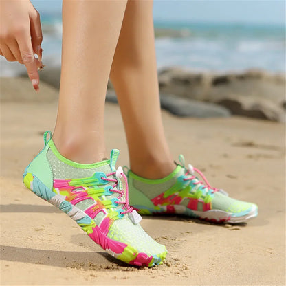 Men's and women's water shoes, upstream wading swimming barefoot five-finger aqua shoes, colorful beach seaside light unisex sneakers new