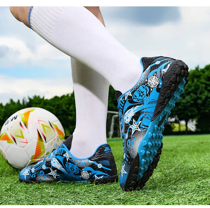 Chaussures de football pour étudiants, chaussures de sport, terrain de société, chaussures de football pour garçons, futsal, baskets rapides d'intérieur, crampons originaux pour la cheville, chaussures de football
