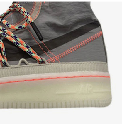 Nike Authentic Air Force 1 naisten korkeavartiset toiminnalliset skeittikengät DJ9304-021