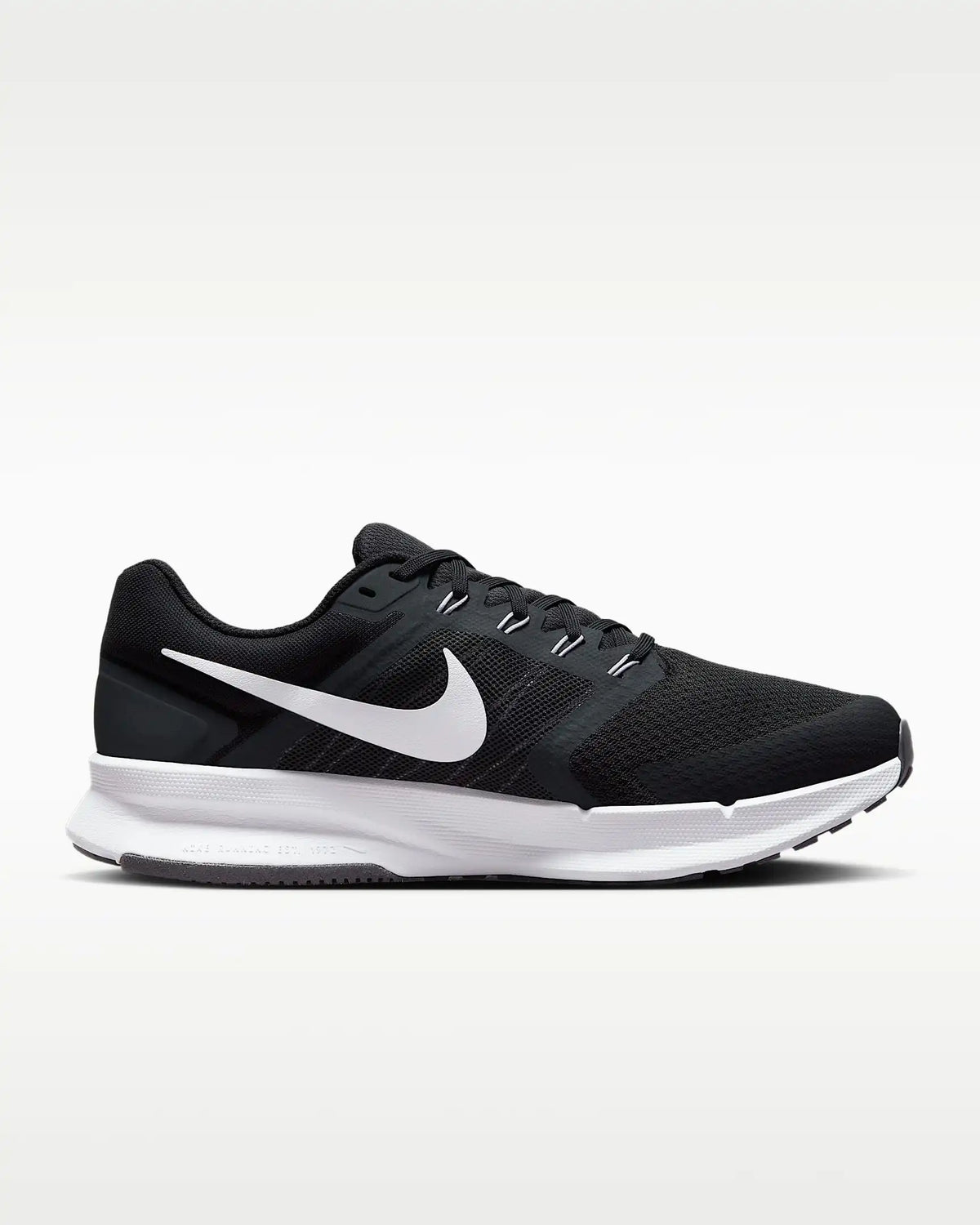 Miesten Nike Run Swift 3 -juoksukengät DR2695-017
