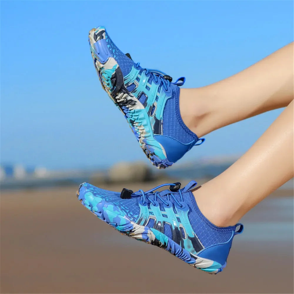 Men's and women's water shoes, upstream wading swimming barefoot five-finger aqua shoes, colorful beach seaside light unisex sneakers new