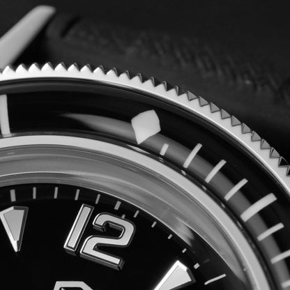 Watchdives WD50Q 38mm Watch Stainless Steel VH31 Sweep Seconds Quartz Movement Men Watches Bubble Sapphire Luminous Waterproof