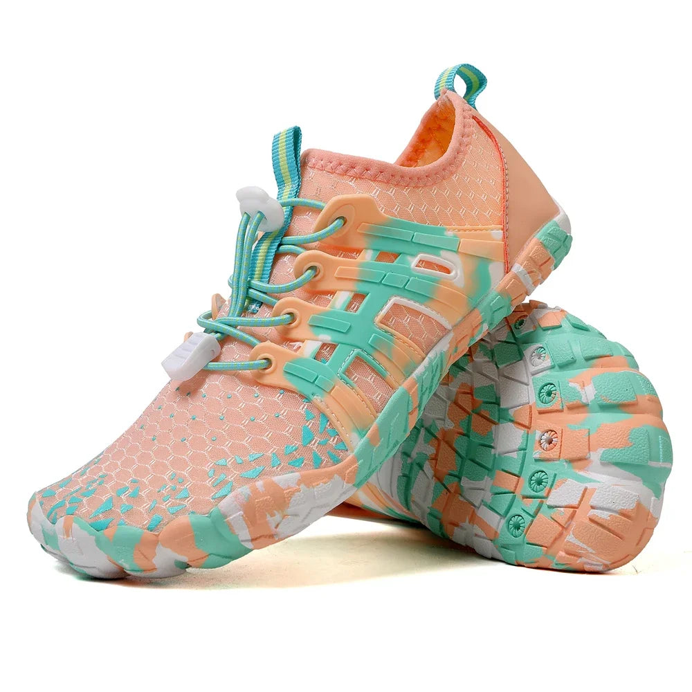 Men's and women's water shoes, upstream wading swimming barefoot five-finger aqua shoes, colorful beach seaside light unisex sneakers new