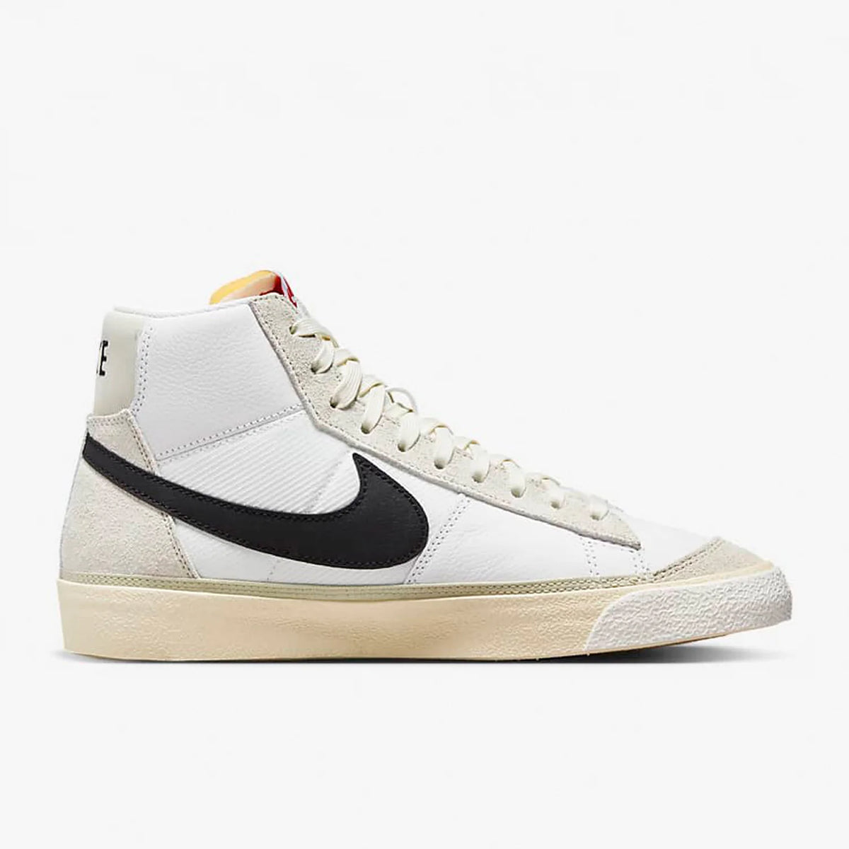 Nike Genuine Blazer Mid '77 Pro Club miesten skeittikengät DQ7673-100