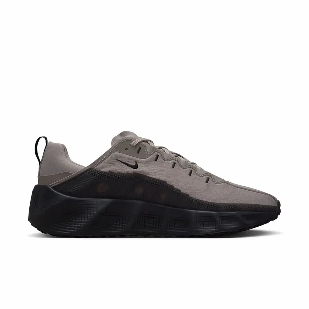 Sneakers da uomo Nike AVA ROVER — Sneakers versatili di ispirazione retrò con suola antiscivolo e ammortizzante resistente IM9327-001