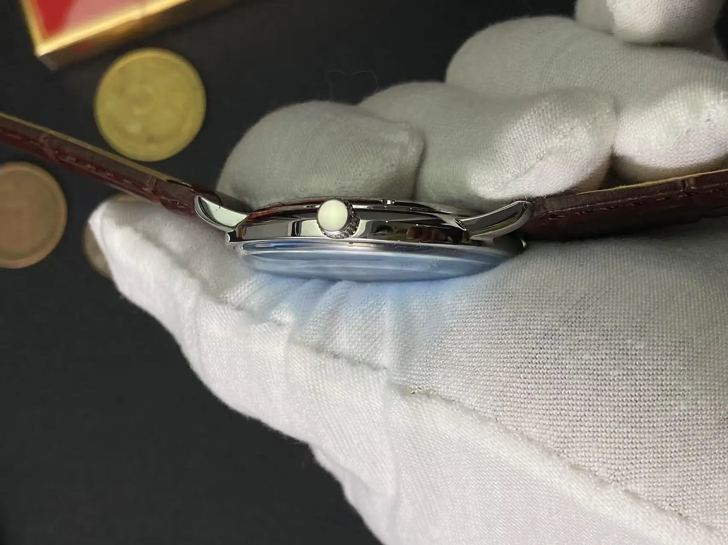 Bauhaus Style Manual Mechanical Retro Cocktail Style Bubble Mirror Fashionable and Beautiful Ultra-thin Case Sword Sha