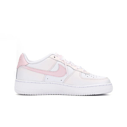 Skräddarsydda sneakers: Nike Air Force 1 Low Heartbeat Reflection – dekonstruerade sneakers med gradient och präglad banddetalj för damer
