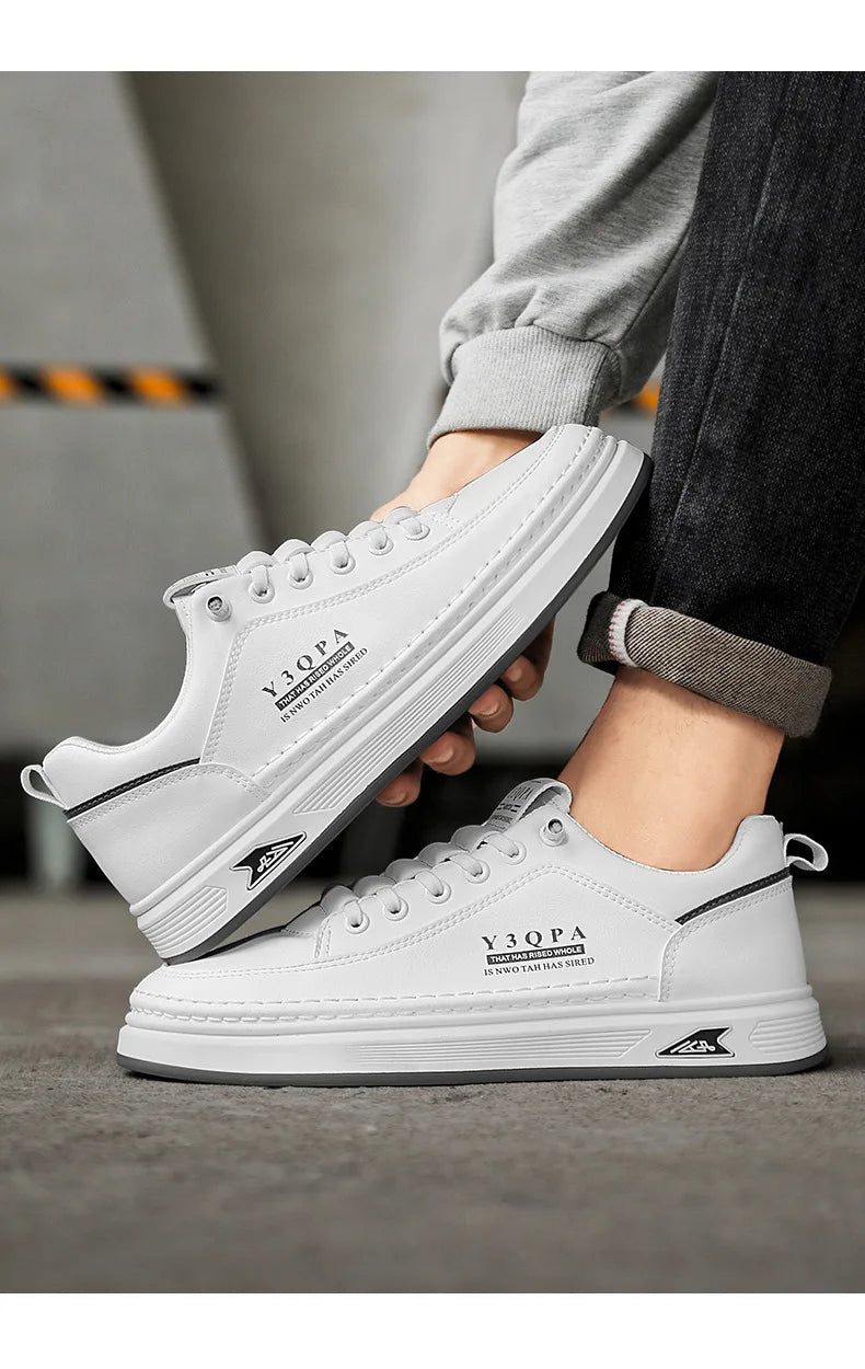 Men's summer fashionable casual driving shoes, sporty slip-on loafers, versatile comfortable breathable wear-resistant leather