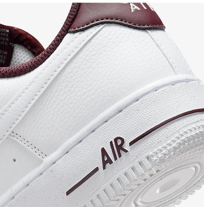Originální dámské nízké retro lehké volnočasové tenisky Nike Air Force 1 HV4403-600