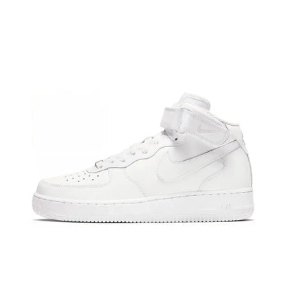 Nike Air Force 1 Mid Unisex-sneakers – ankelstöd, klassisk dämpad komfort och slitstark för att kunna bäras hela dagen DQ7666-001