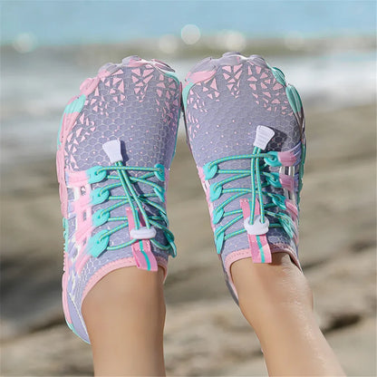 Men's and women's water shoes, upstream wading swimming barefoot five-finger aqua shoes, colorful beach seaside light unisex sneakers new