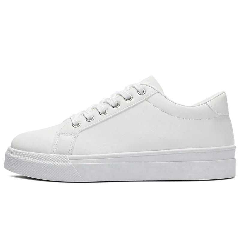 New Hot Selling Fashionable Men's Board Shoes Trendy White Shoes Student Sports  Leisure Shoes Versatile Men's Shoes
