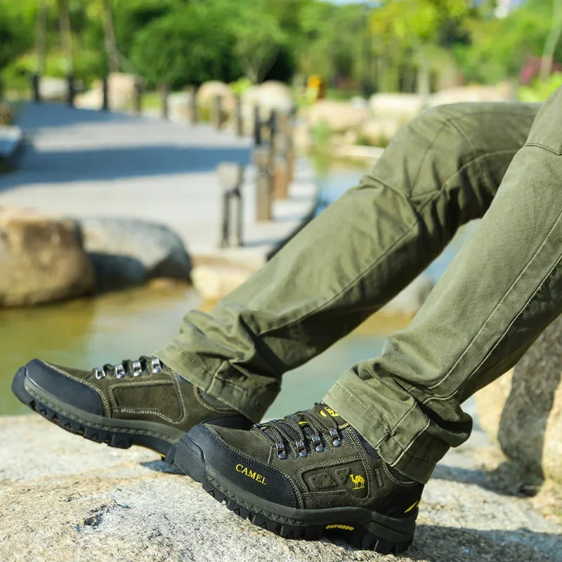Suede Leather Men's Hiking Shoes Outdoor Trail Trekking Sneakers Men Non-slip Breathable Climbing Shoes Men's Mountain Sports Shoes