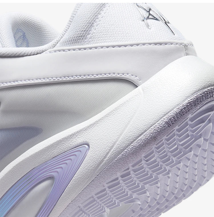 Nike Genuine miesten kestävät ja kevyet koripallokengät FZ8606-100