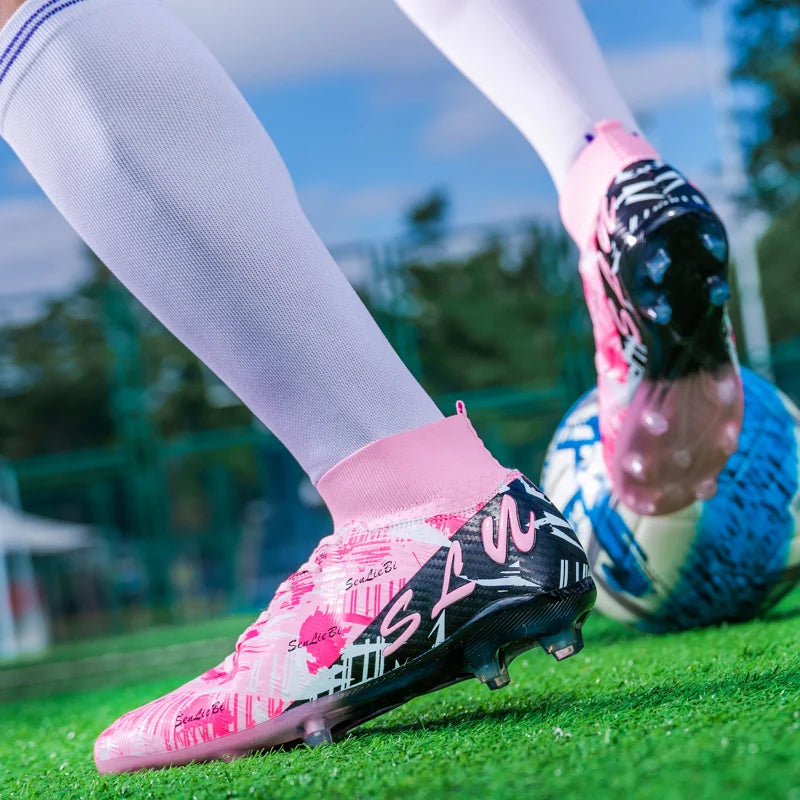 Sapatilhas de futebol de marca e estilo para homem e mulher, botas profissionais de campo, tamanho grande 46, pitões longos, chuteiras de futebol para homem