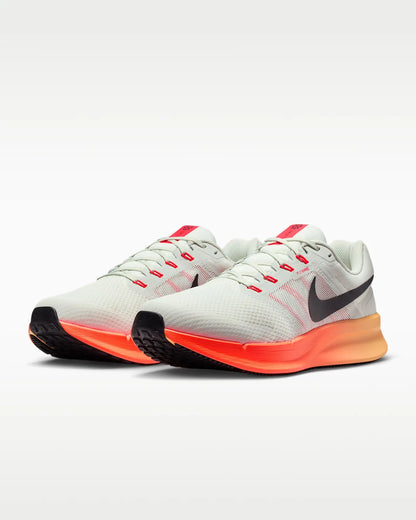 Miesten Nike Run Swift 3 -juoksukengät DR2695-017