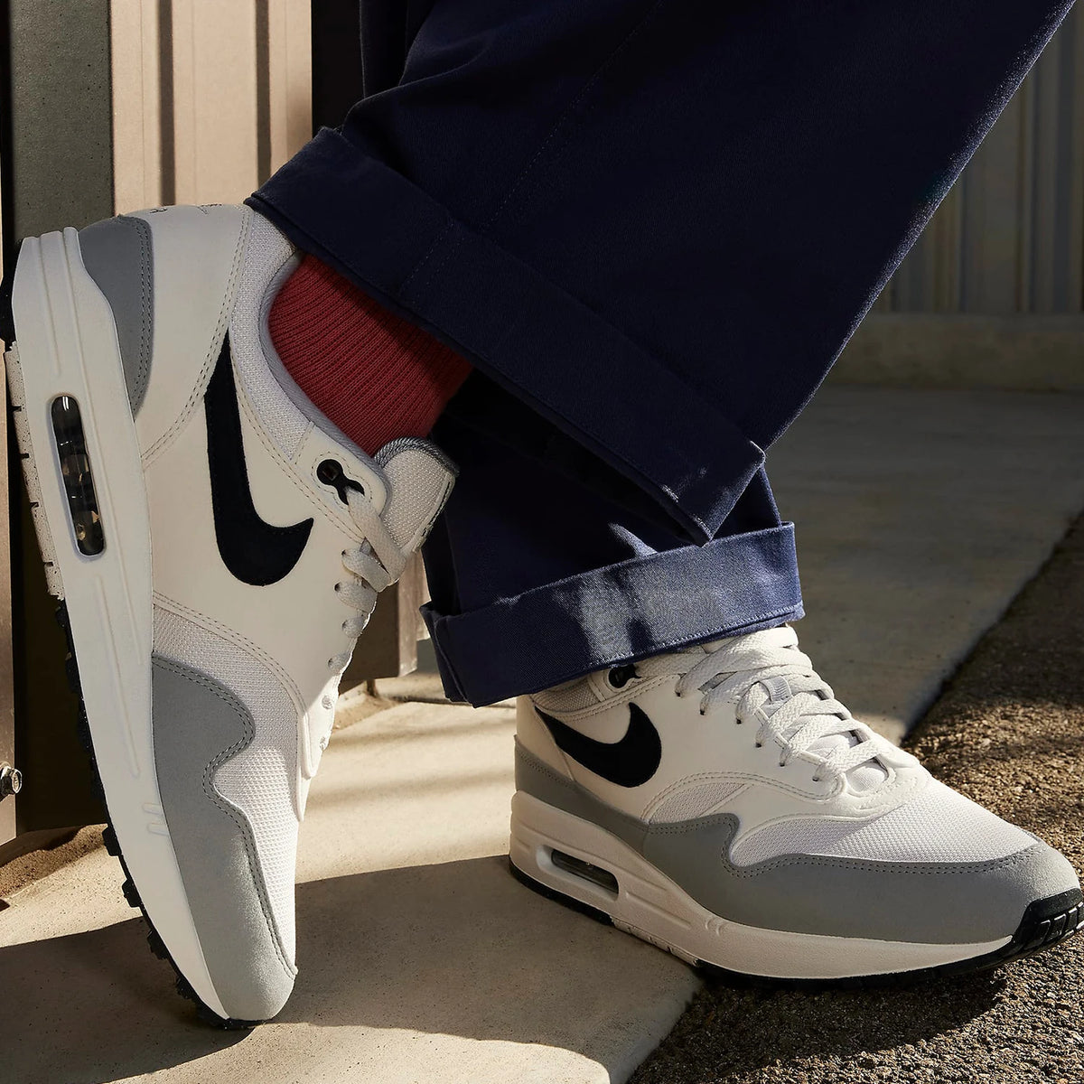 Nike alkuperäinen Air Max 1 miesten matalavartinen ilmatyynyllinen retro-urheilukenkä FD9082-002