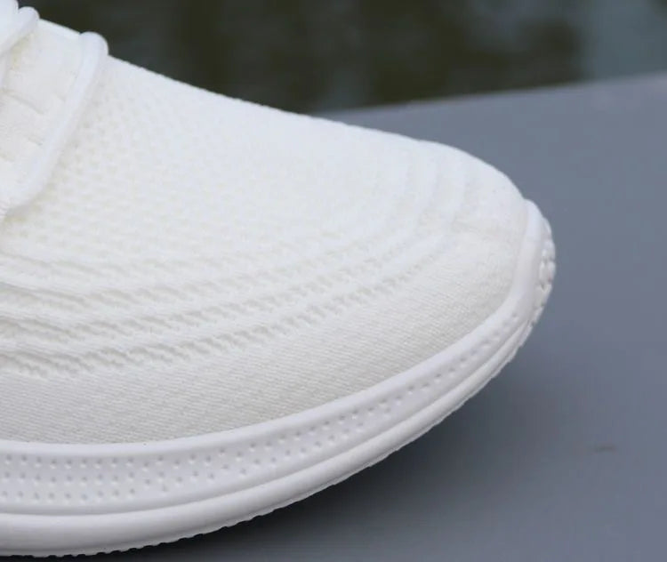 2025 hommes chaussures décontractées pour l'extérieur confortable Air maille chaussures été respirant hommes mocassins large sans lacet chaussures de marche hommes