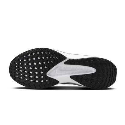 Originálne pánske bežecké tenisky NIKE QUEST 6