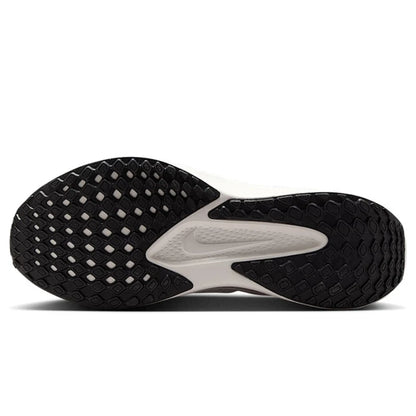 Originálne pánske bežecké tenisky NIKE QUEST 6