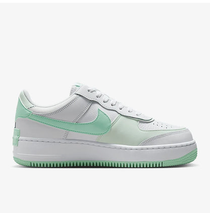 Nike ægte AIR FORCE 1 klassiske sneakers til kvinder med tyk sål og lavt skaft FZ3773-100