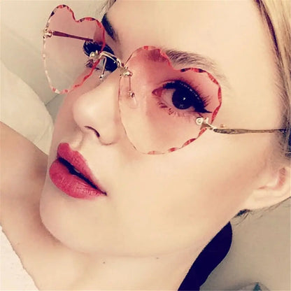 Ochelari de soare în formă de inimă, cu ramă metalică fără ramă, lentile degradate, ochelari de soare „Love Heart” pentru femei, protecție UV400