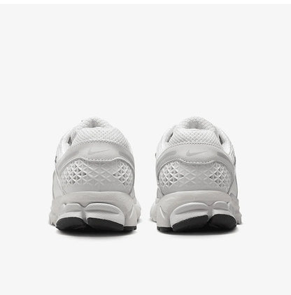 Nike Genuine Zoom Vomero 5 Women's Comfortable Retro Sports Shoes FQ7079-100
