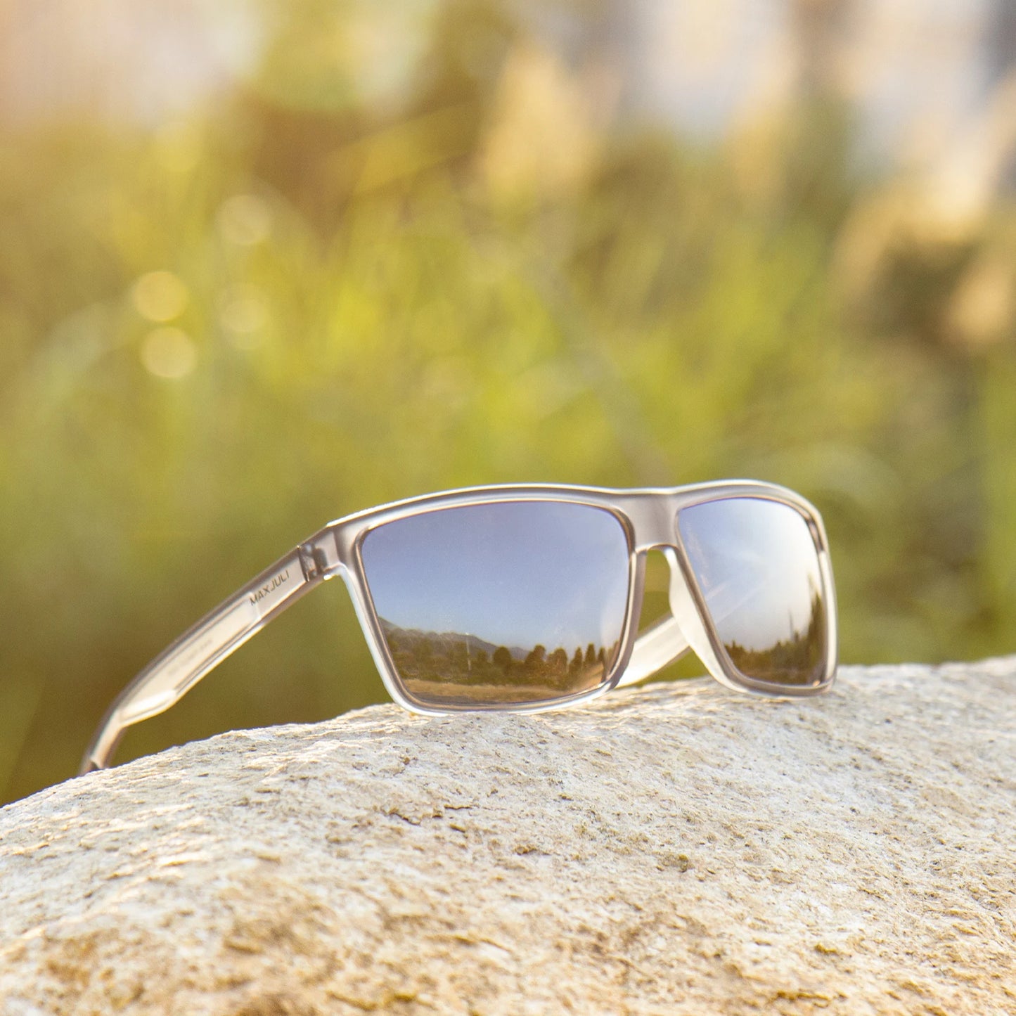 MAXJULI Polarized Big Sunglasses for Men Women with Big Heads UV 400 Protection 8125