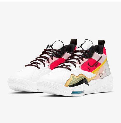 Nike, aidot uuden kauden rennot iskunvaimentavat koripallokengät CK9184-102