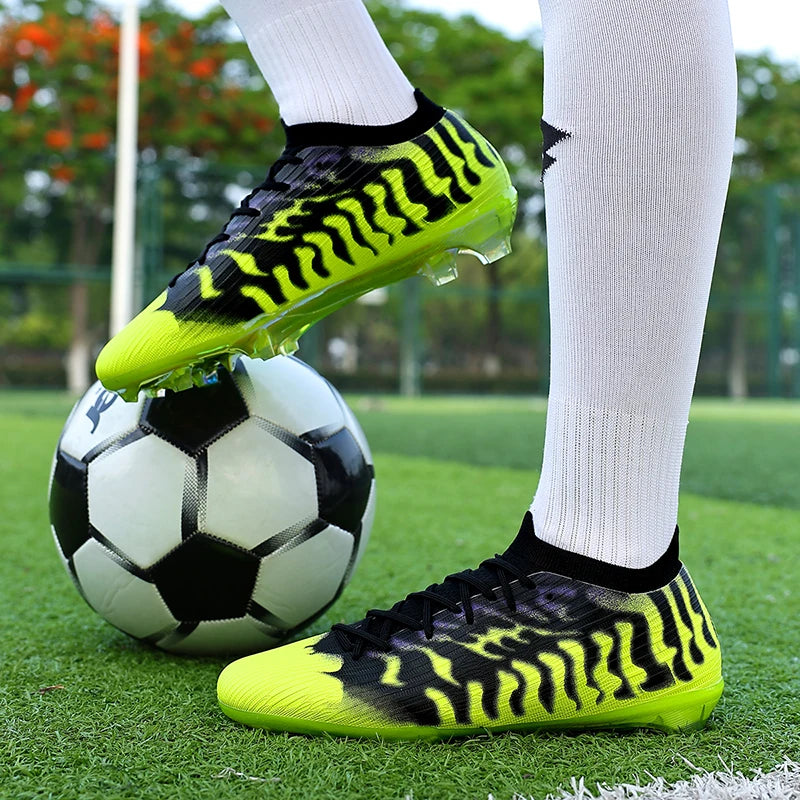 Chaussures de football professionnelles pour hommes, chaussures de football de société, crampons, chaussures de football d'intérieur et d'extérieur, chaussures d'entraînement originales, baskets rapides
