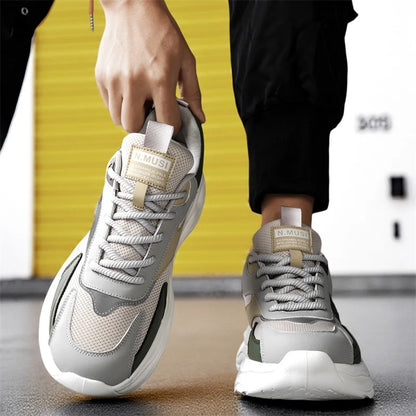 High Quality Casual Leather Shoes for Men 2026 New Autumn Lightweight Outdoor Shoes Fashion Thick Bottom Anti-Skid Walking Shoes