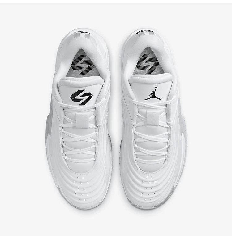 Nike Authentic JORDAN miesten pehmustetut matalavartiset koripallokengät FQ7455-106