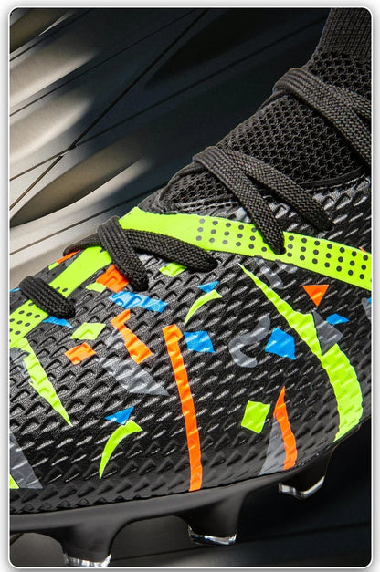 Nouvelles chaussures de football pour hommes, chaussures de sport professionnelles pour l'extérieur, antidérapantes, chaussures d'entraînement, baskets, chaussures de football pour terrain gazonné, ultralégères, unisex