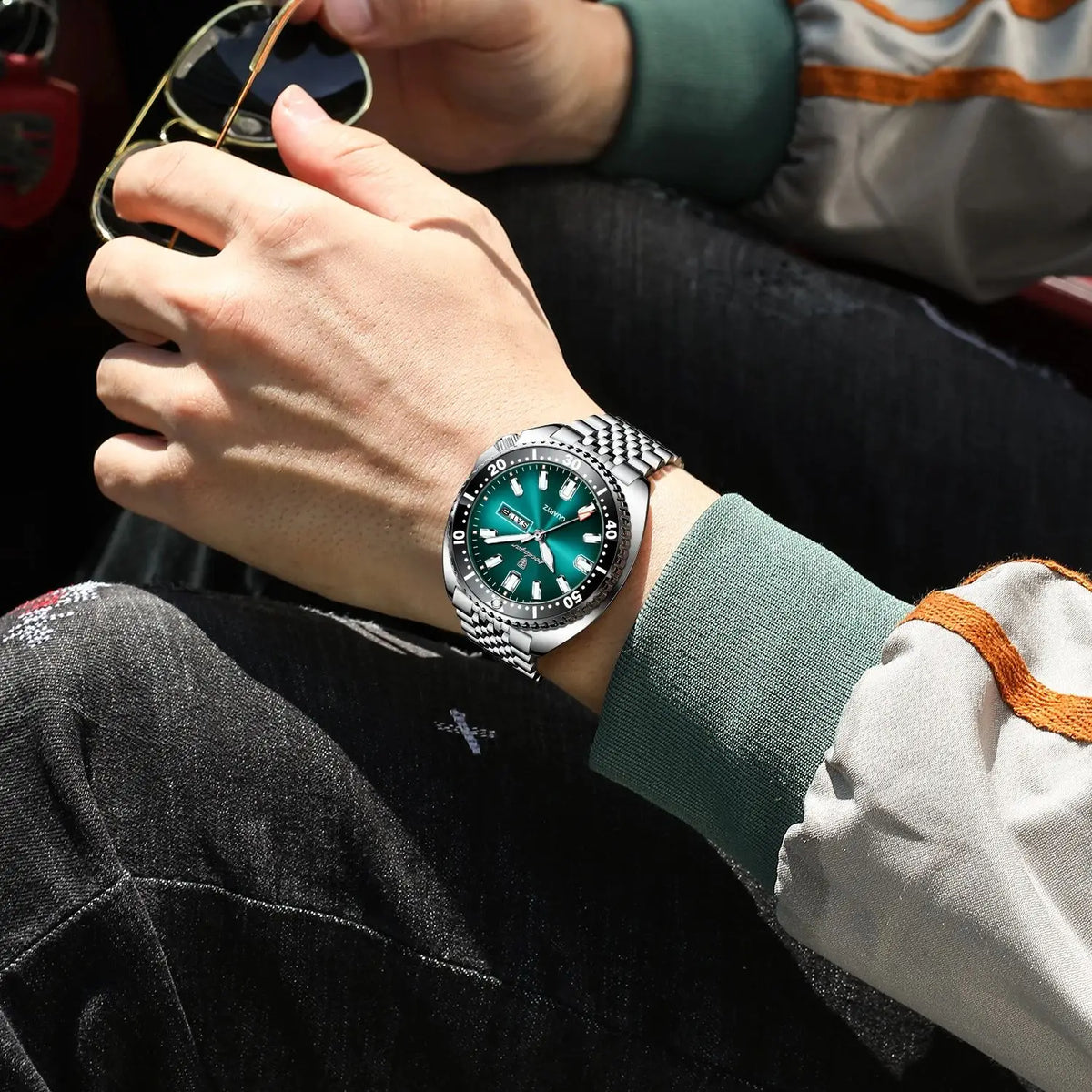 Montre homme POEDAGAR de luxe, style business, avec date et jour de la semaine, étanche et lumineuse, en acier inoxydable et à quartz.